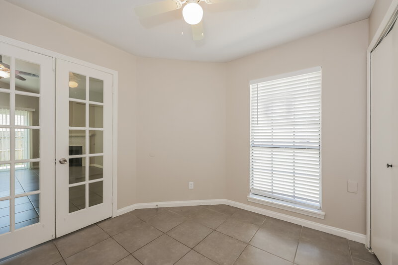 1,805/Mo, 2811 Galemeadow Dr (2) Fort Worth, TX 76123 Bedroom View