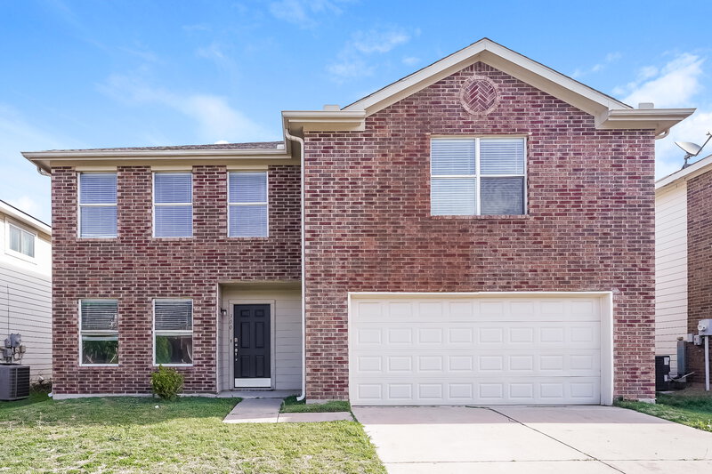 2,115/Mo, 300 Dakota Ridge Dr Fort Worth, TX 76134 External View