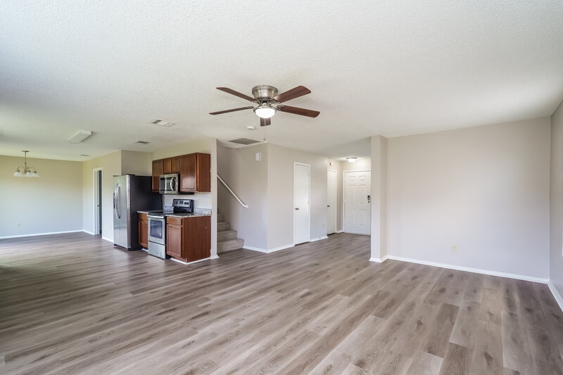 2,115/Mo, 300 Dakota Ridge Dr Fort Worth, TX 76134 Living Room View 3