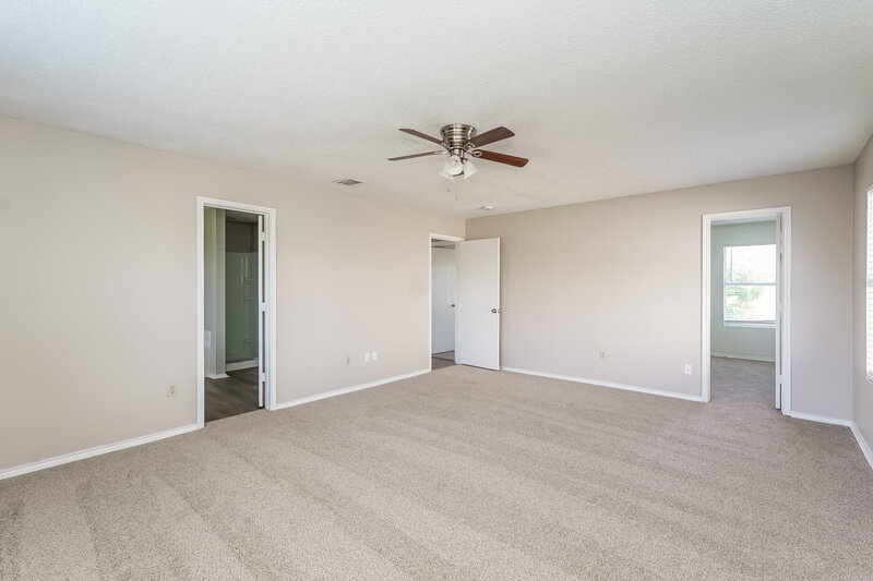 2,115/Mo, 300 Dakota Ridge Dr Fort Worth, TX 76134 Main Bedroom View 2