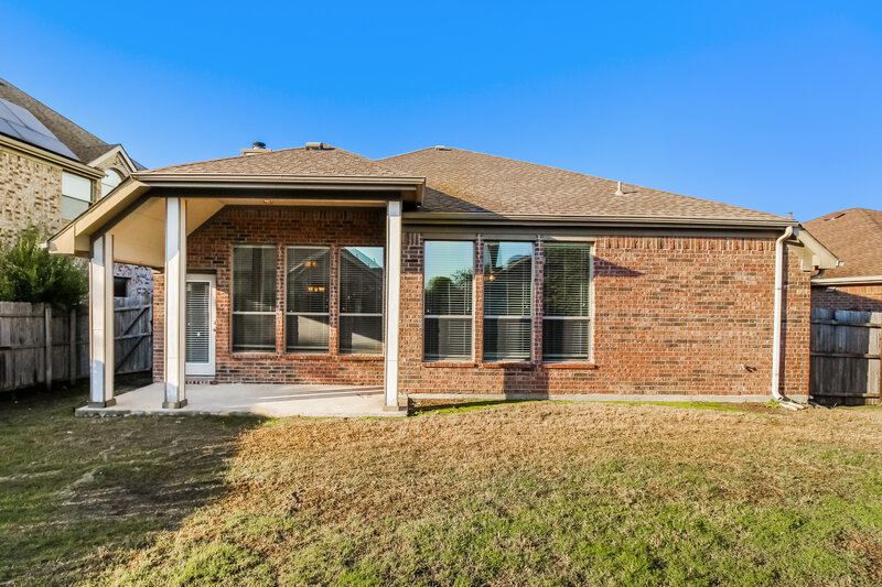 2,370/Mo, 1705 Sparrow Lane Aubrey, TX 76227 Rear View