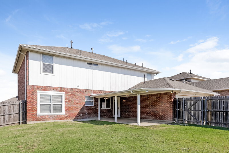 2,515/Mo, 1632 Laurel Springs Ct Desoto, TX 75115 Rear View