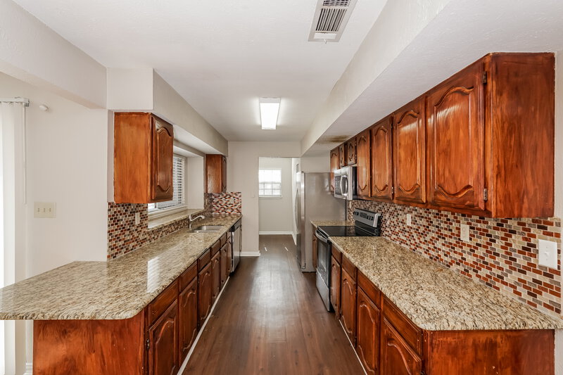 2,545/Mo, 3009 Joymeadow Dr Fort Worth, TX 76123 Kitchen View