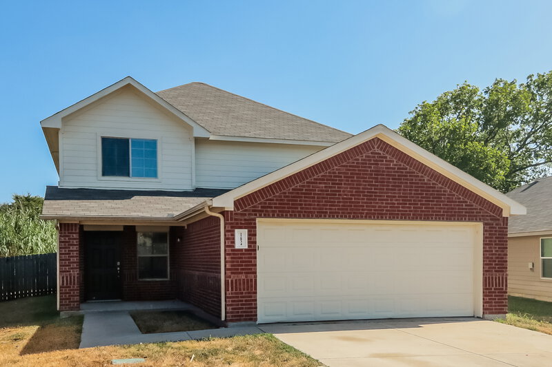 0/Mo, 12834 Kyla Jean Court Dallas, TX 75253 Front View