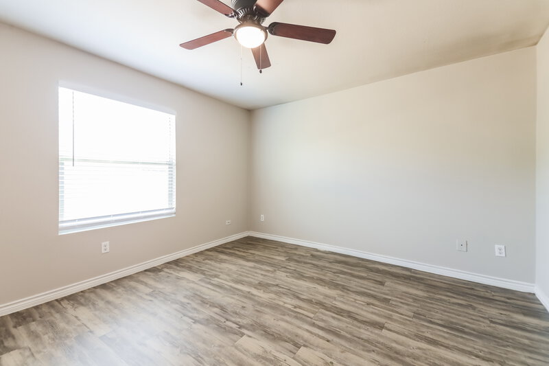 0/Mo, 12834 Kyla Jean Court Dallas, TX 75253 Main Bedroom View