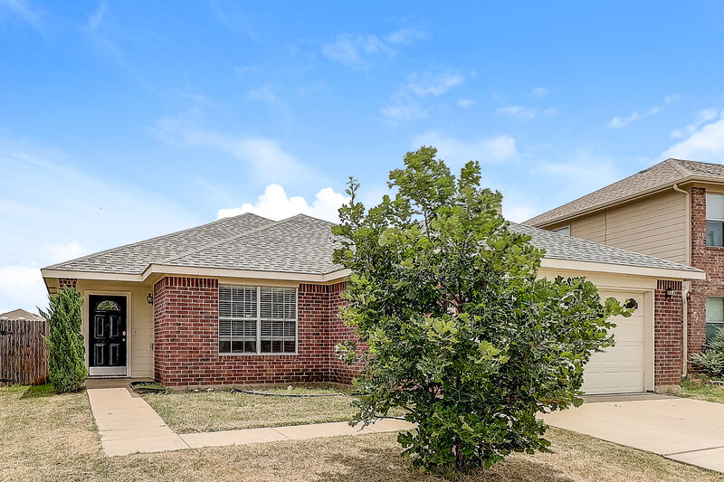 2,265/Mo, 9209 Saint Martin Road Fort Worth, TX 76123 Front View