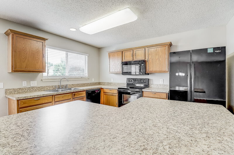2,265/Mo, 9209 Saint Martin Road Fort Worth, TX 76123 Kitchen View