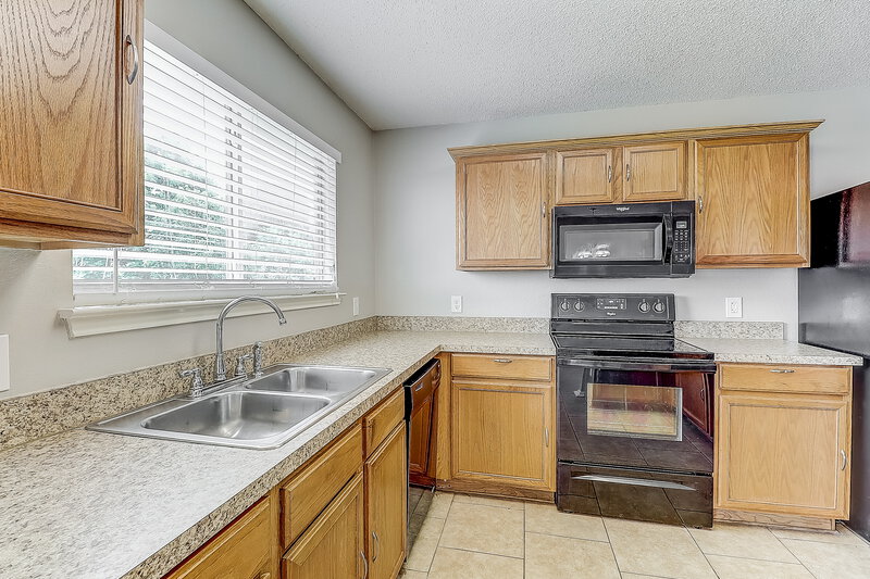 2,265/Mo, 9209 Saint Martin Road Fort Worth, TX 76123 Kitchen View 2