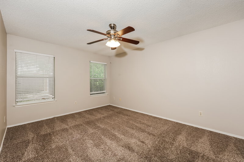 1,945/Mo, 7320 Laurelhill CT S Fort Worth, TX 76133 Main Bedroom View