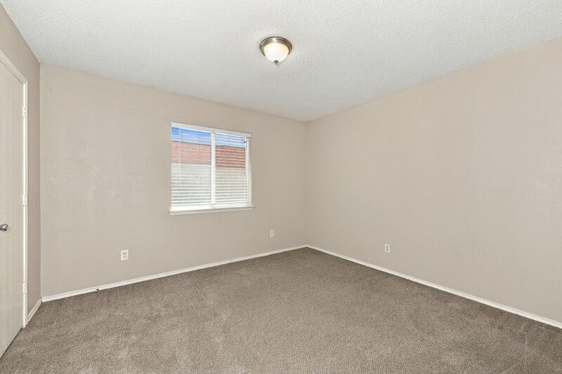 2,160/Mo, 5521 Hunters Bend Ln Dallas, TX 75249 Bedroom View