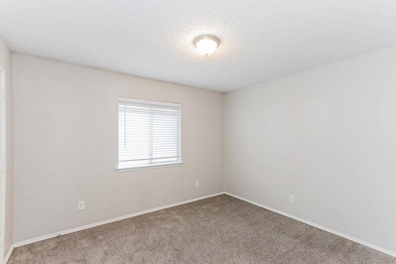 2,270/Mo, 5521 Hunters Bend Ln Dallas, TX 75249 Bedroom View 2