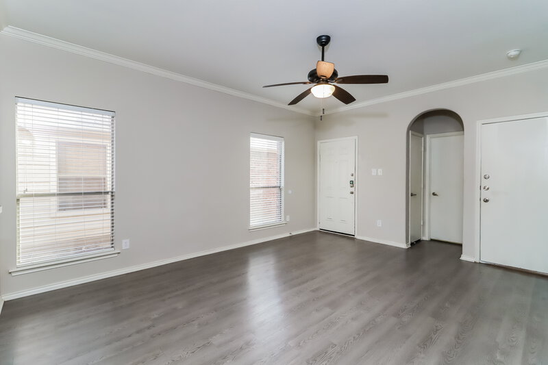 1,965/Mo, 1116 Kielder Circle Fort Worth, TX 76134 Living Room View 3