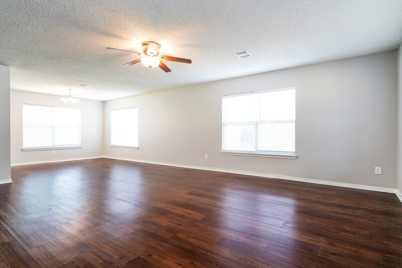 2,760/Mo, 3156 Pine Valley Drive Grand Prairie, TX 75052 Living Room View