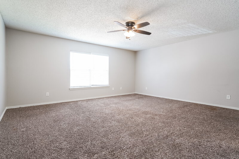 2,760/Mo, 3156 Pine Valley Drive Grand Prairie, TX 75052 Main Bedroom View