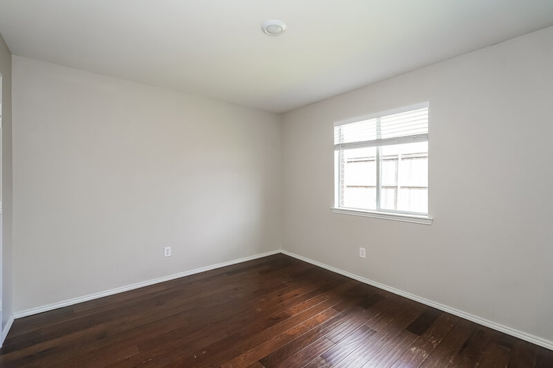 1,980/Mo, 110 Comanche Trail Krum, TX 76249 Bedroom View 4