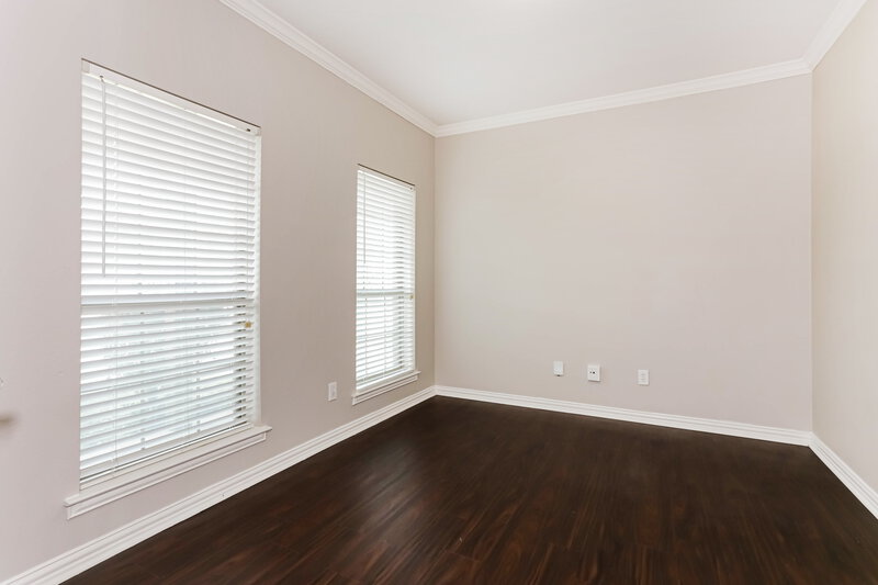 2,570/Mo, 127 Brook Hollow Lane Red Oak, TX 75154 Bedroom View 2