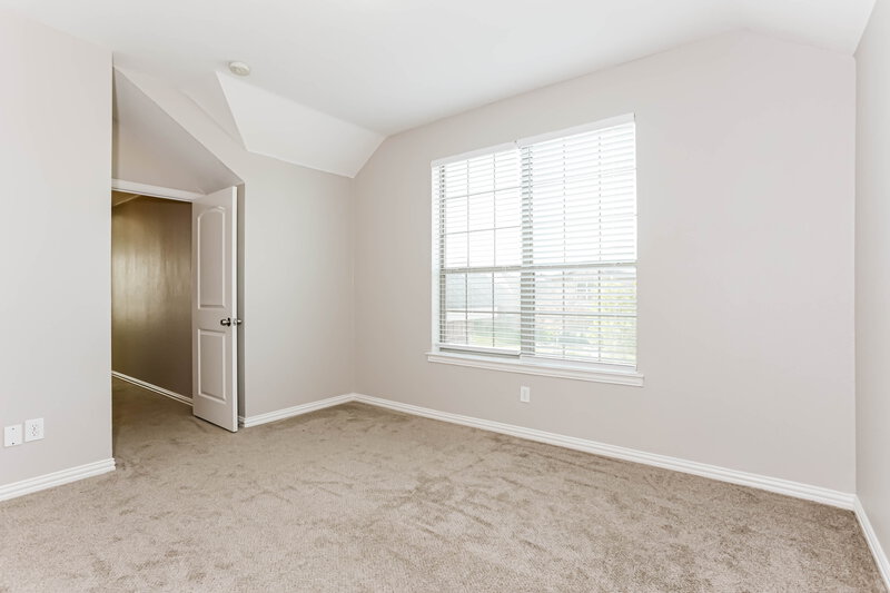 2,570/Mo, 127 Brook Hollow Lane Red Oak, TX 75154 Bedroom View 3