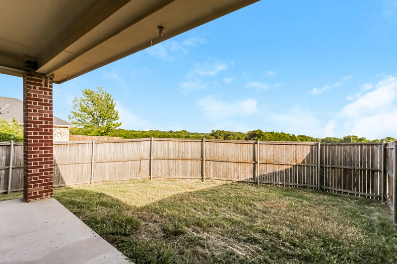 2,570/Mo, 127 Brook Hollow Lane Red Oak, TX 75154 Rear View