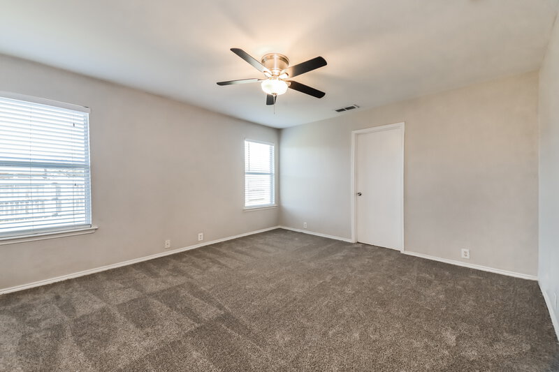 2,135/Mo, 1407 Alpine Drive Red Oak, TX 75154 Main Bedroom View