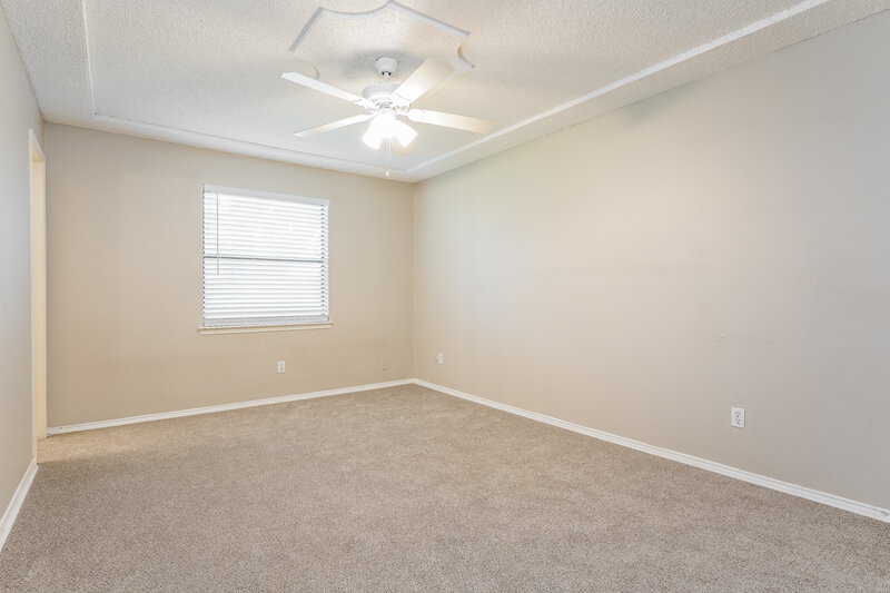 1,925/Mo, 7608 Meadowlark Ln N Watauga, TX 76148 Main Bedroom View