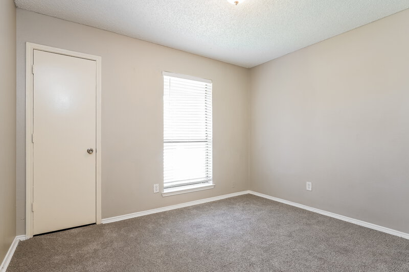 1,925/Mo, 7608 Meadowlark Ln N Watauga, TX 76148 Bedroom View 2