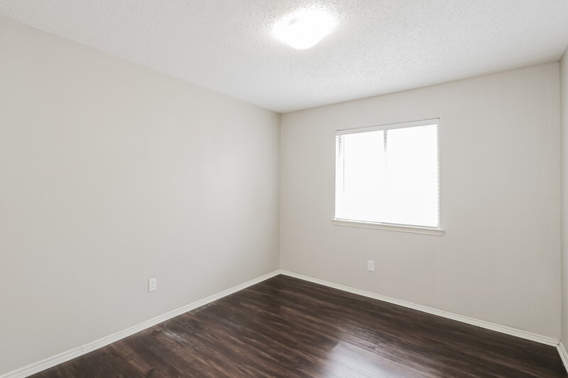 2,590/Mo, 2535 Saint Luke Lane Dallas, TX 75237 Bedroom View