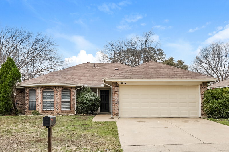 2,135/Mo, 6805 Ritter Ln Fort Worth, TX 76137 External View