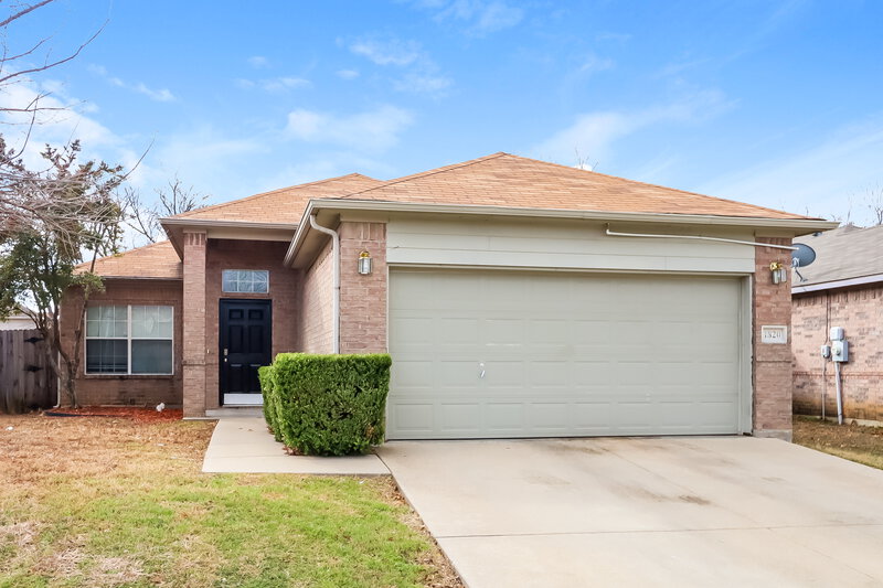 2,040/Mo, 1820 Alanbrooke Dr. Fort Worth, TX 76140 External View