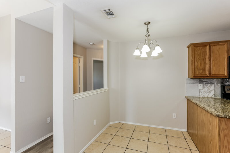 2,095/Mo, 1001 Waterview Dr Cedar Hill, TX 75104 Breakfast Nook View
