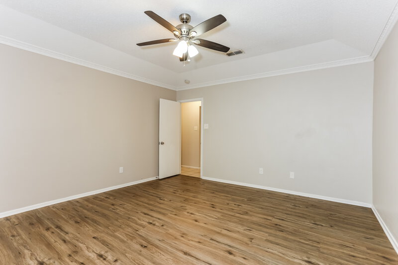 2,060/Mo, 7908 Hulen Park Circle Fort Worth, TX 76123 Main Bedroom View 2