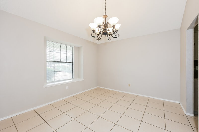 1,920/Mo, 6423 Woodstream Trl Fort Worth, TX 76133 Dining Room View