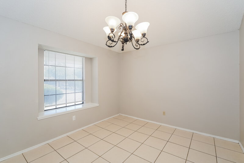 1,880/Mo, 6423 Woodstream Trl Fort Worth, TX 76133 Dining Room View