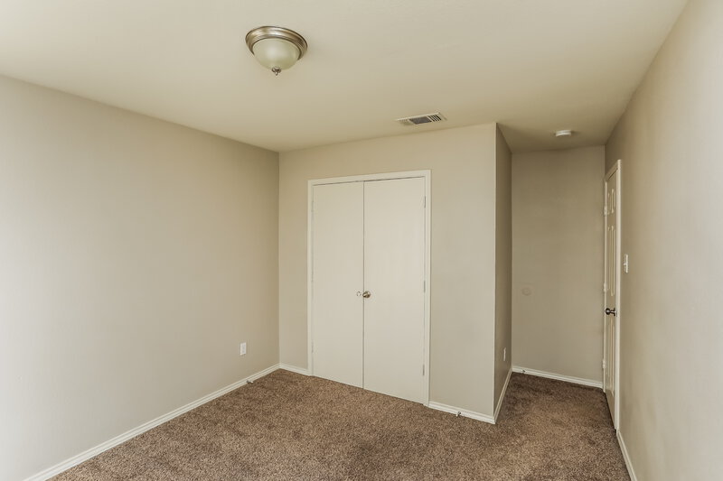 2,293/Mo, 821 Ragland Dr Cedar Hill, TX 75104 Bedroom View 3