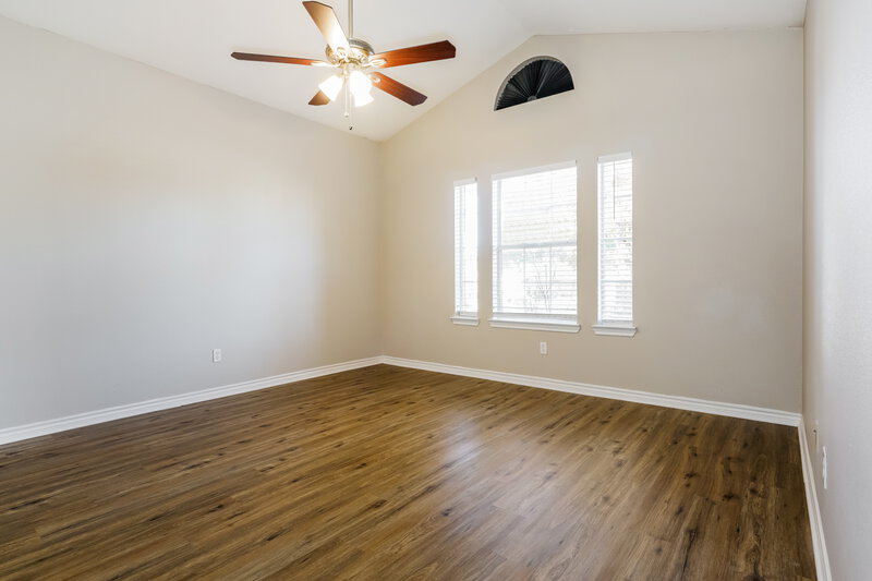 2,640/Mo, 1808 Alanbrooke Fort Worth, TX 76140 Main Bedroom View
