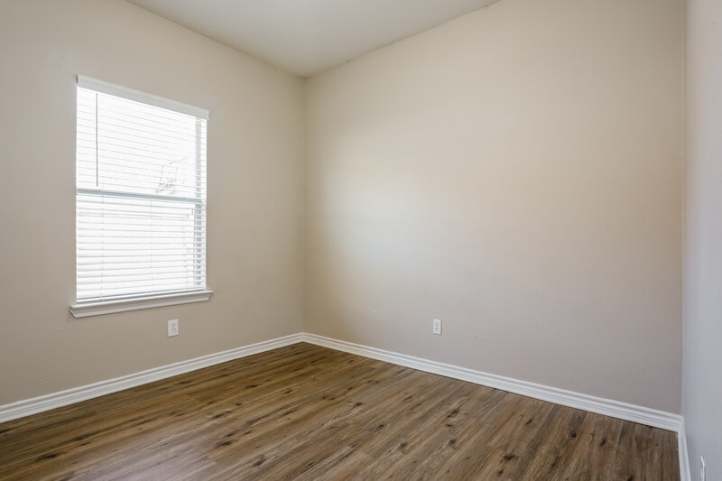2,640/Mo, 1808 Alanbrooke Fort Worth, TX 76140 Bedroom View 3