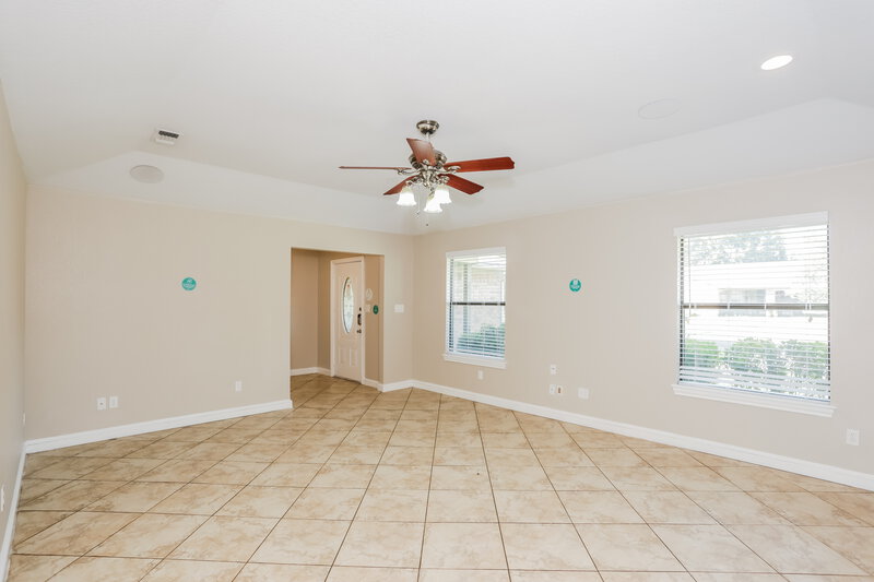 2,030/Mo, 445 Berkshire Dr Burleson, TX 76028 Living Room View