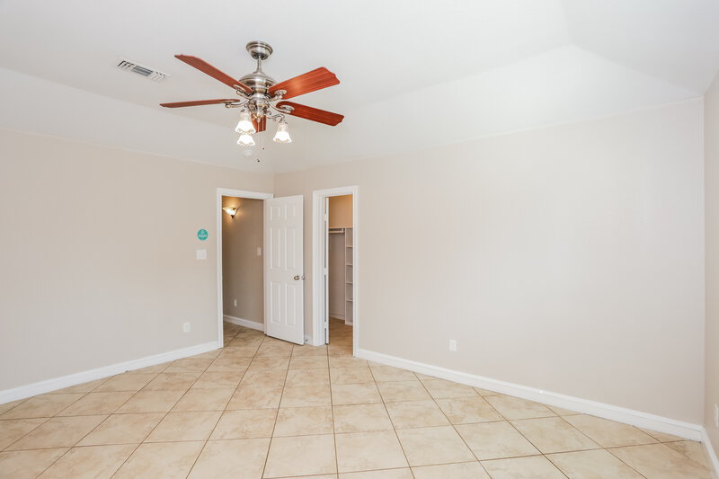 2,030/Mo, 445 Berkshire Dr Burleson, TX 76028 Main Bedroom View 2