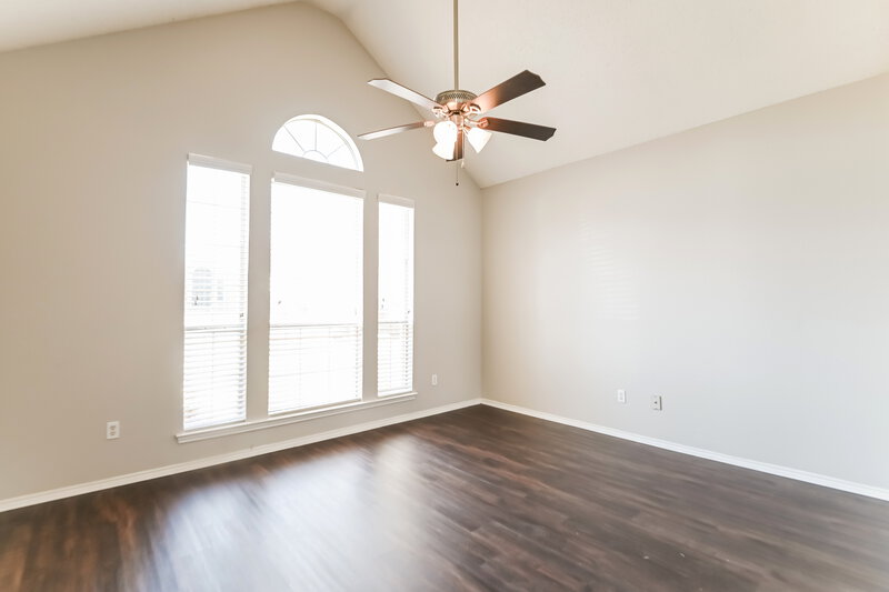 1,950/Mo, 1428 Savannah St Mesquite, TX 75149 Main Bedroom View 2