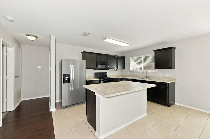 2,105/Mo, 3132 Middleview Road Fort Worth, TX 76108 Kitchen View 2