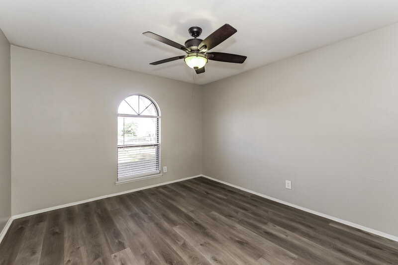 2,145/Mo, 1625 Clark Trl Grand Prairie, TX 75052 Bedroom View