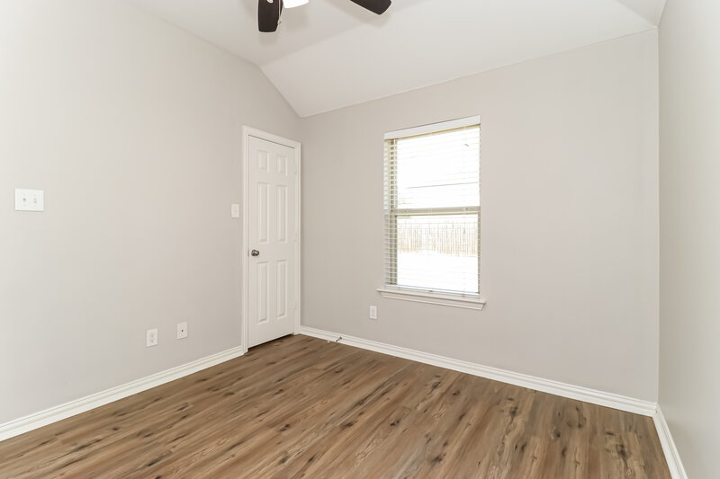 2,495/Mo, 319 W Little Creek Road Cedar Hill, TX 75104 Bedroom View 2
