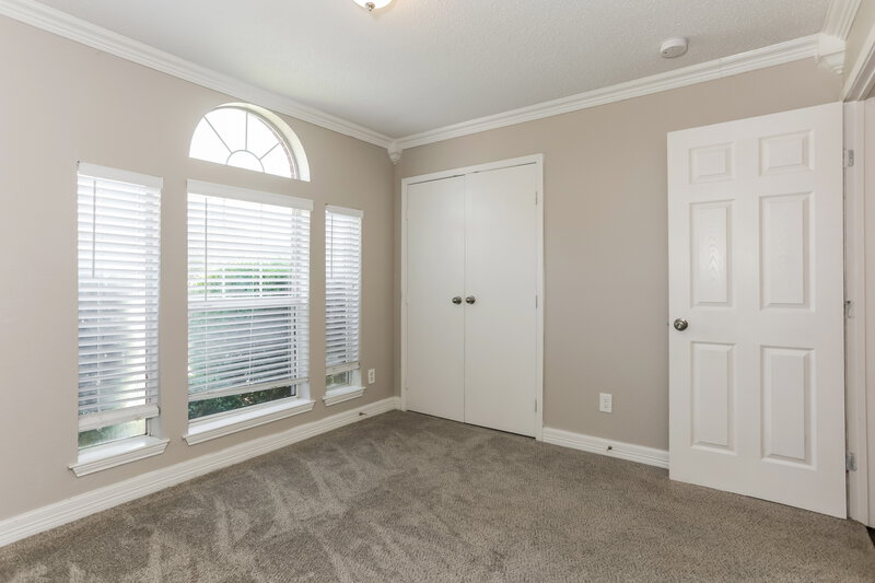 1,890/Mo, 902 Beaufort Court Arlington, TX 76018 Bedroom View