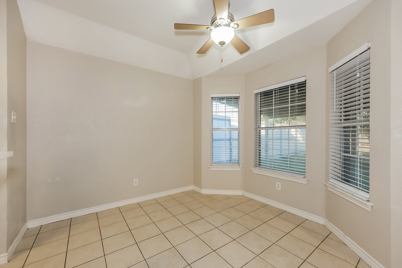 1,990/Mo, 1232 Clay Ln Seagoville, TX 75159 Dining Room View