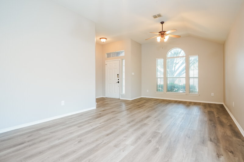 2,680/Mo, 1345 Meadowbrook Lane Crowley, TX 76036 Living Room View