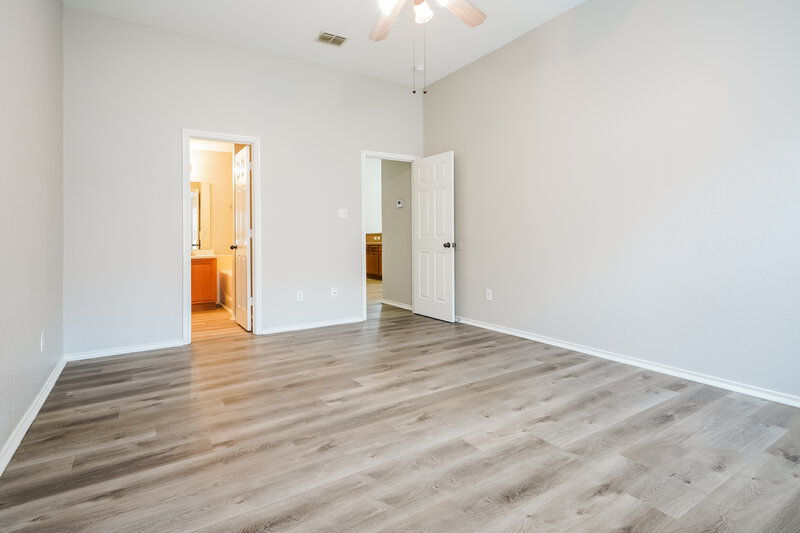 2,680/Mo, 1345 Meadowbrook Lane Crowley, TX 76036 Main Bedroom View