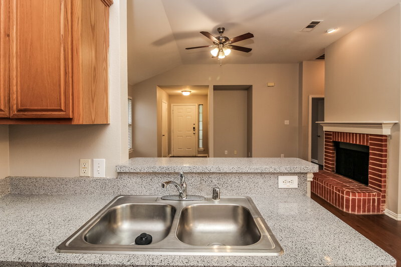 2,020/Mo, 4901 Fox Ridge McKinney, TX 75071 Kitchen View 2