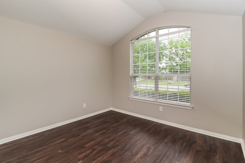 2,020/Mo, 4901 Fox Ridge McKinney, TX 75071 Bedroom View 2