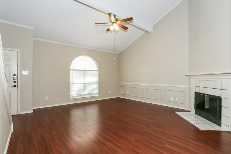 2,025/Mo, 401 Meadow St. Saginaw, TX 76179 Living Room View