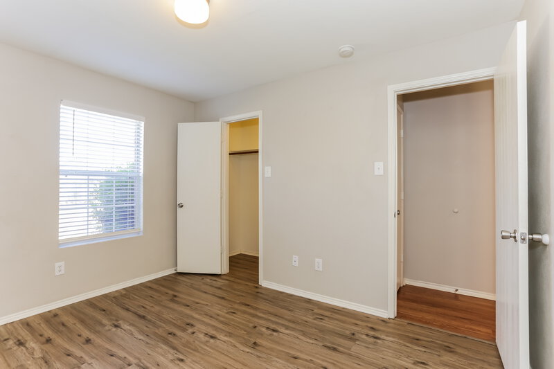 1,720/Mo, 1128 Junegrass Lane Crowley, TX 76036 Bedroom View 2