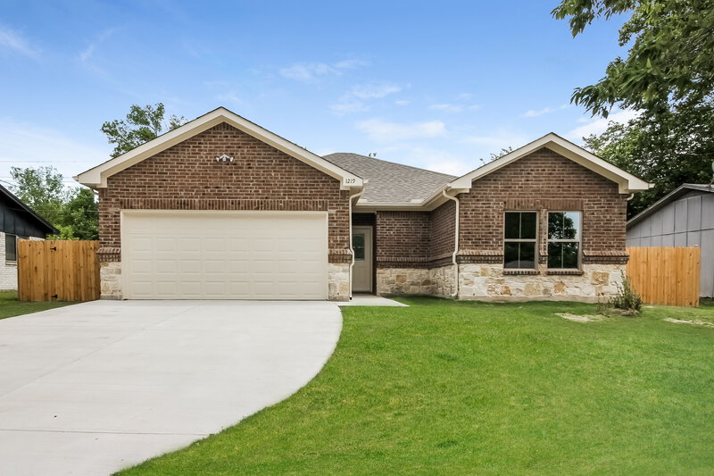 2,235/Mo, 1219 Saturn Drive Cedar Hill, TX 75104 External View